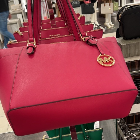 MICHAEL KORS Charlotte Large Leather Top-Zip Tote
Carmine Pink - Picture 7 of 16